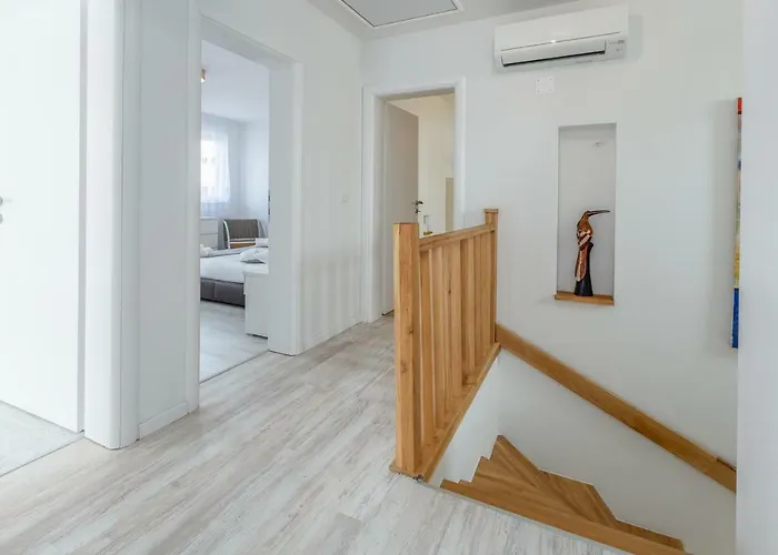 Deni By Rent Istria 빌라 *