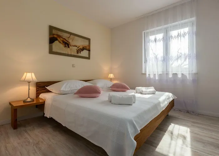 빌라 Deni By Rent Istria *