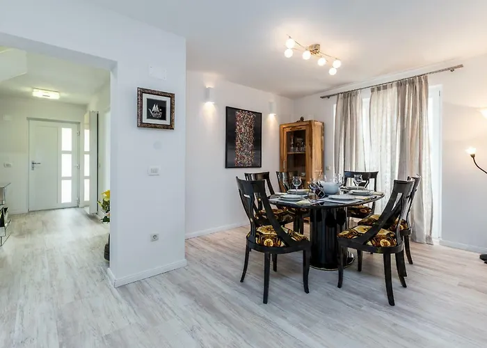 Deni By Rent Istria 부제